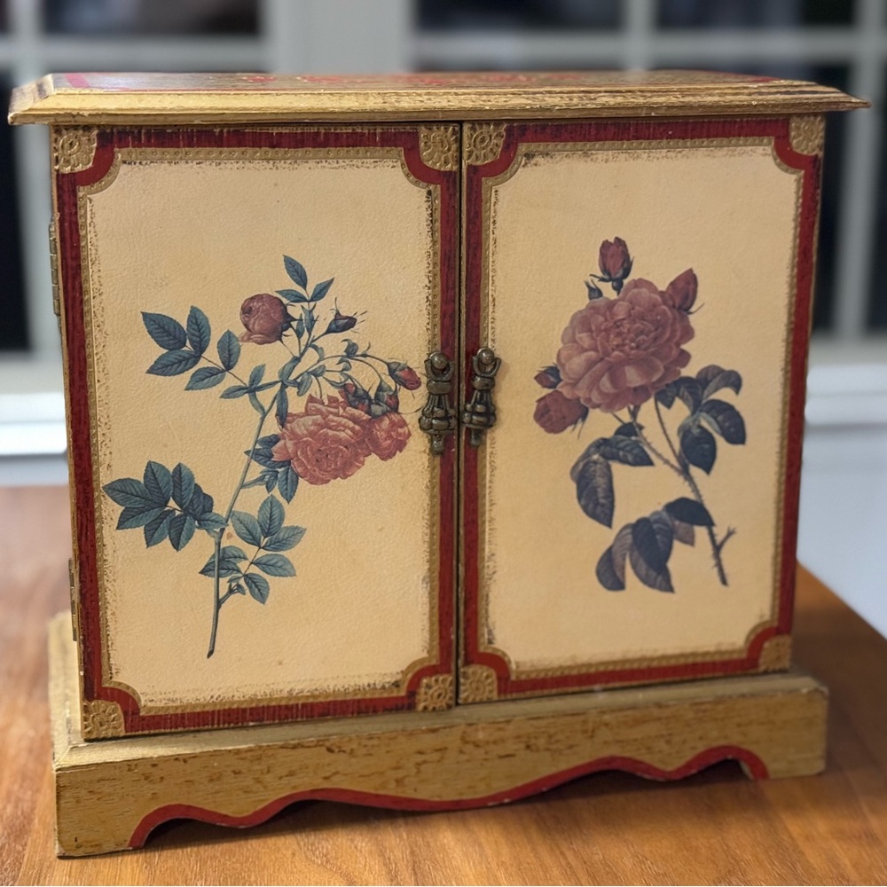 Vintage Hand-Painted Wood Miniature Chest of Drawers Jewelry Music Box